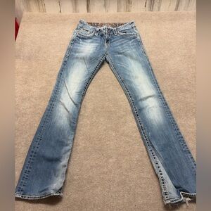 Rock Revival “Baot” Bootcut Jeans
Women’s Size 29 1893